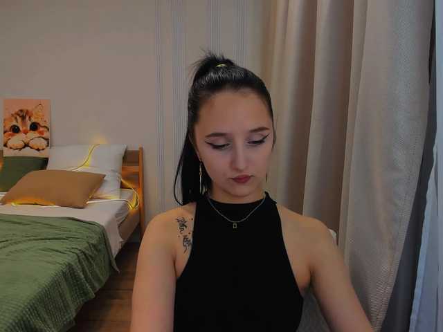 JulietteMonli online show from August 29, 8:08 pm