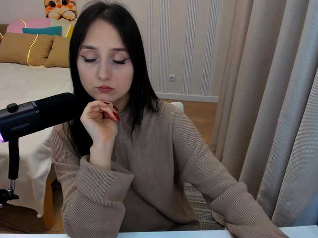 JulietteMonli online show from September 7, 10:27 pm