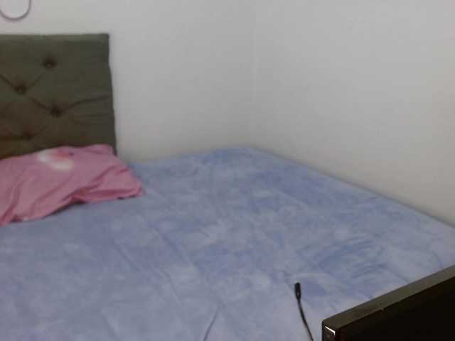 Julirosee online show from August 9, 12:22 am