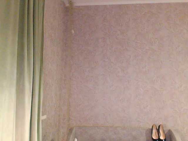 Leceysweet online show from August 13, 6:11 pm