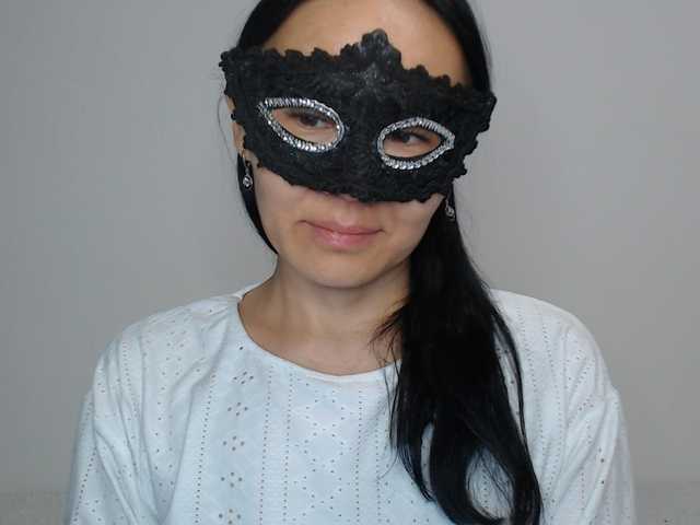 Just---me online show from August 12, 2:58 am