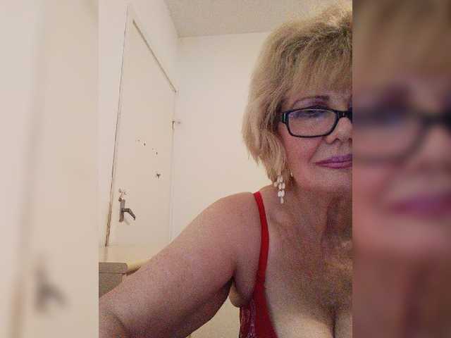 KASANDRABOLOSHKA online show from July 28, 10:49 pm