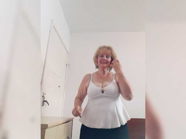 KASANDRABOLOSHKA online show from July 31, 3:40 pm