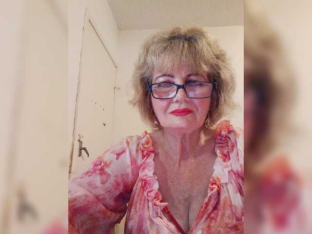 KASANDRABOLOSHKA online show from August 5, 9:13 pm