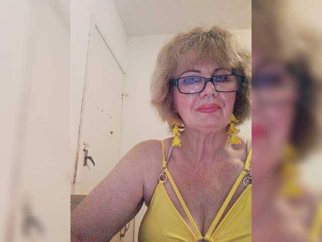 KASANDRABOLOSHKA online show from August 6, 7:46 pm