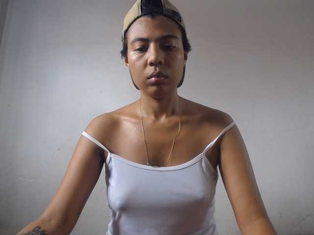 Katiuska 32 online show from July 31, 5:18 pm