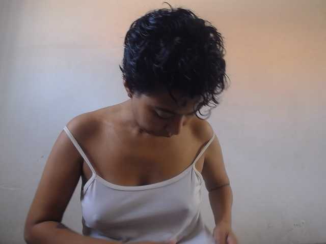 Katiuska 32 online show from August 2, 7:32 pm