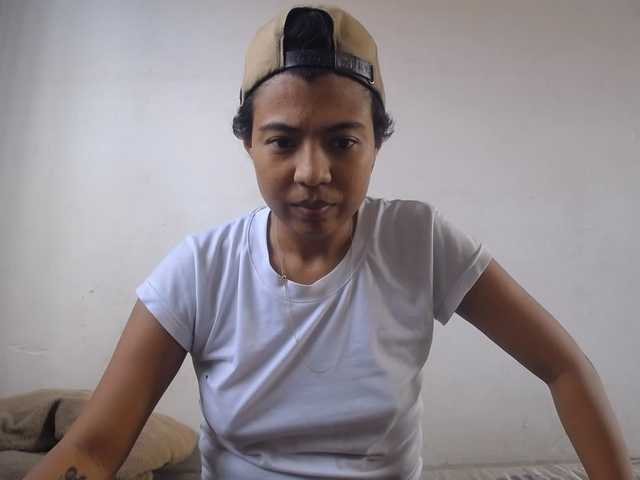 Katiuska 32 online show from August 13, 1:14 pm