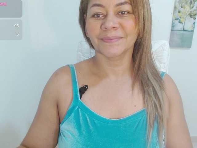 KaillyPariss online show from July 9, 3:00 am