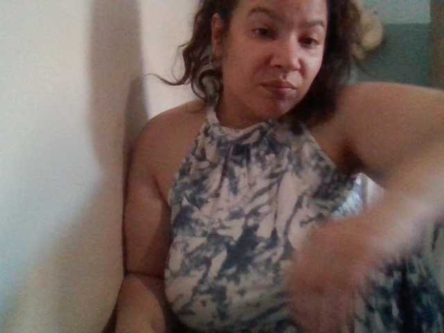 Kandykay online show from June 15, 9:35 pm