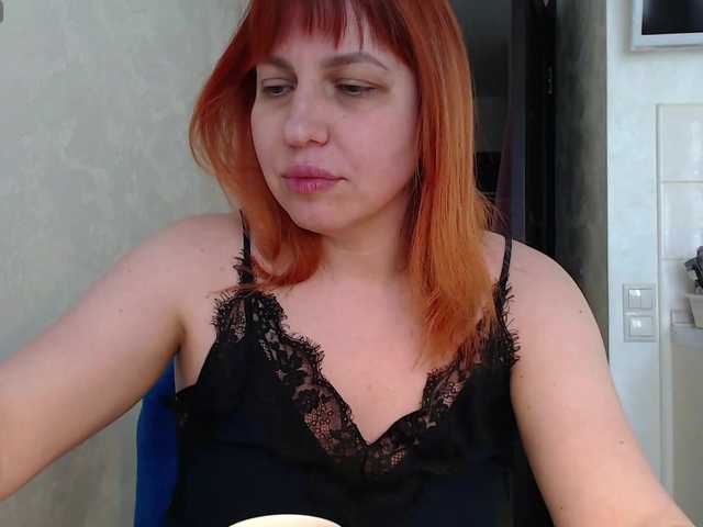 Karmella online show from April 25, 11:05 am