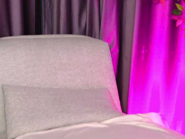 KassyClaire online show from July 31, 9:09 pm