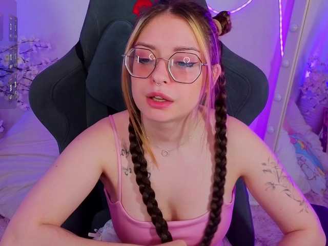 Kate-Rina online show from April 14, 4:20 am