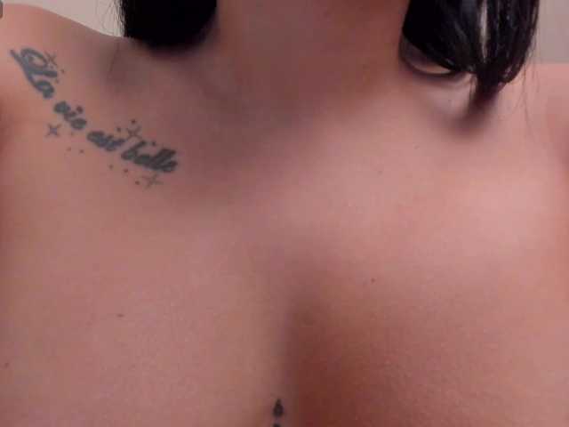 KatieNolanX online show from August 1, 10:49 pm
