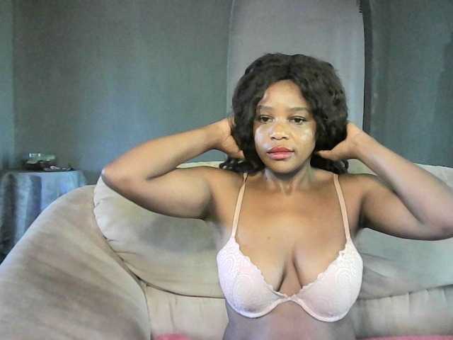 Katiequin online show from May 15, 6:57 am