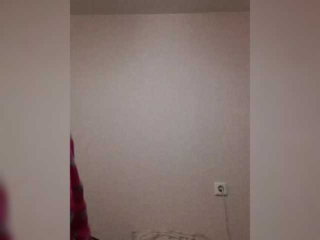 Katy19801 online show from April 21, 4:43 pm