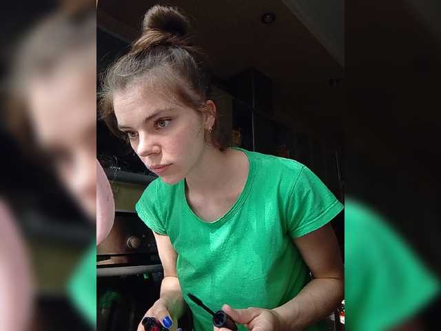Kaylamurmur online show from May 22, 1:46 pm