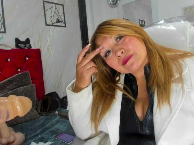 Kazsandra online show from August 15, 4:00 pm