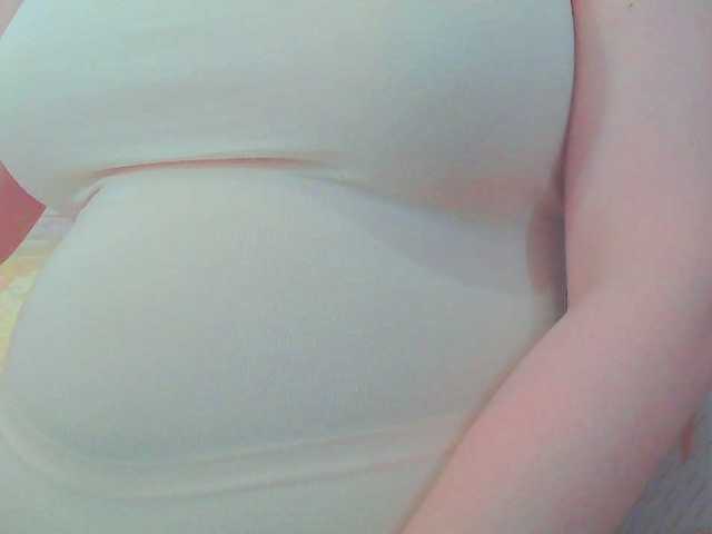 keepmepregO online show from August 6, 5:45 pm
