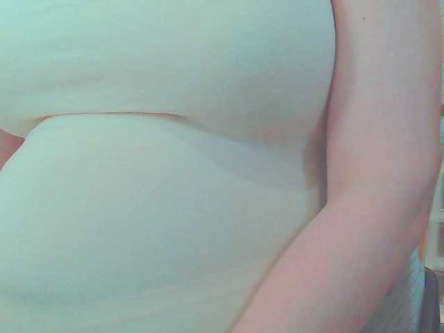 keepmepregO online show from August 6, 8:19 pm