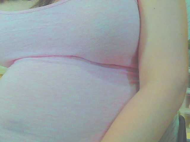 keepmepregO online show from August 7, 1:33 pm
