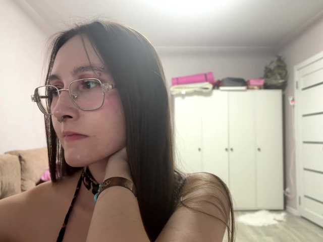 KeilaFodor online show from August 13, 4:43 pm