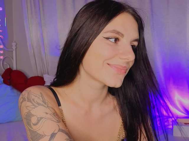 KellyMiller online show from July 31, 7:08 pm