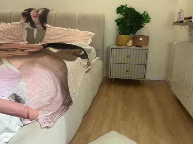 KellyyBeryy online show from August 15, 2:26 am