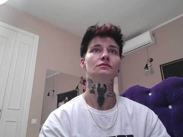 KennysXX online show from August 8, 12:49 pm