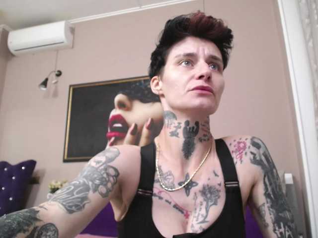 KennysXX online show from August 11, 12:18 pm