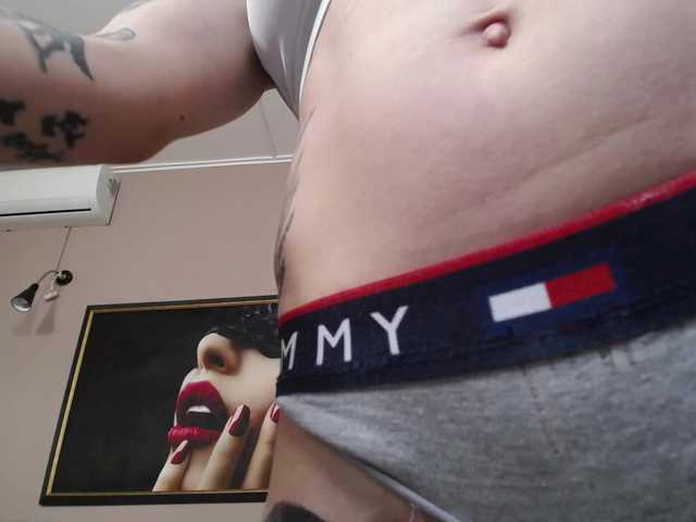 KennysXX online show from August 11, 2:30 pm
