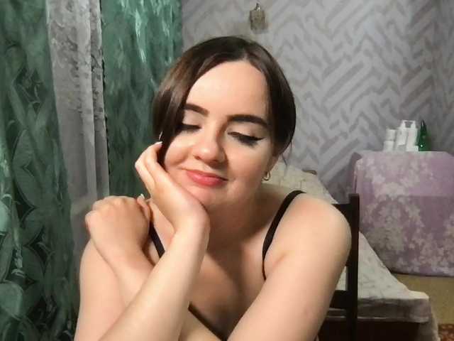 KottyCat online show from August 8, 5:57 pm