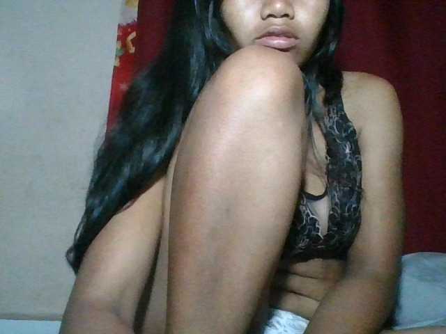 Keziah34 online show from August 13, 8:23 pm
