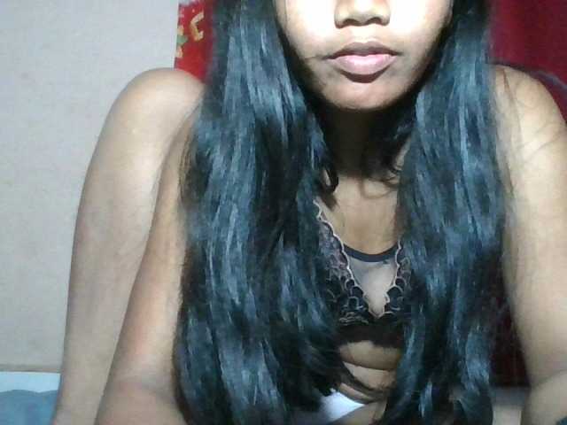 Keziah34 online show from August 14, 8:07 am