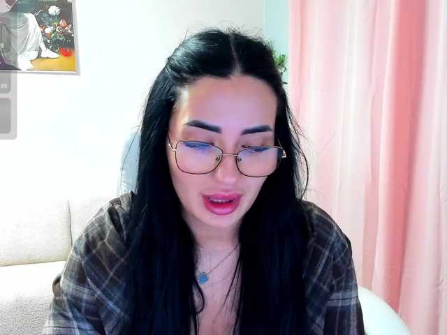 KimRece online show from August 14, 3:21 am