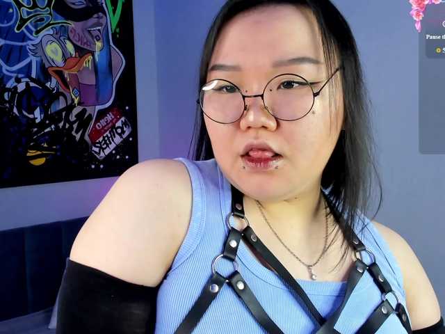KimiMon online show from August 18, 7:14 am
