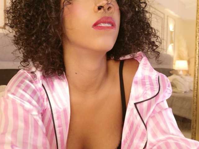 Kimmiie online show from September 9, 12:13 pm
