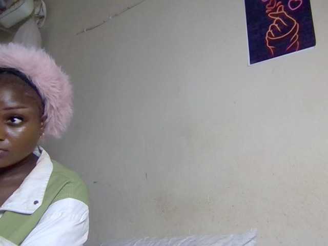 Kimzey online show from September 7, 3:29 pm