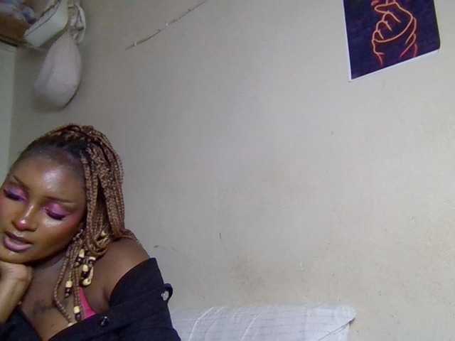 Kimzey online show from September 7, 7:53 pm