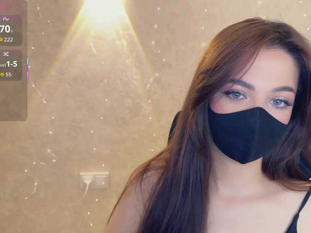 KissMec online show from August 15, 9:46 am