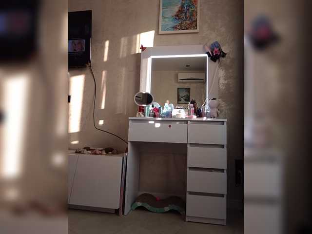 KissMiSveet1234 online show from July 31, 4:13 pm