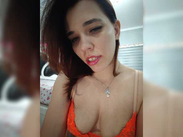 Kitteen online show from August 4, 5:26 am