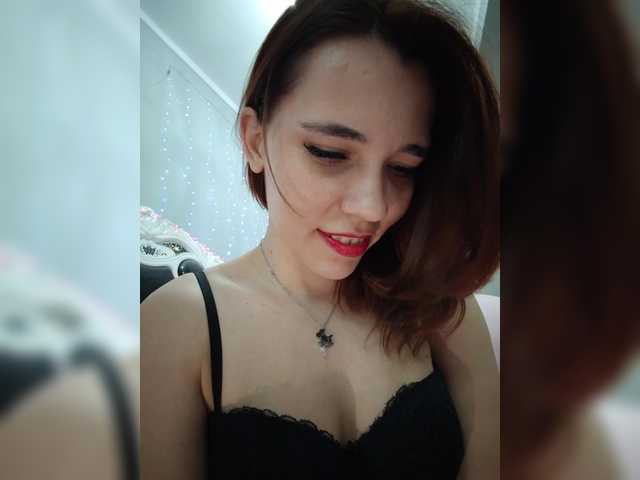 Kitteen online show from August 14, 7:12 am