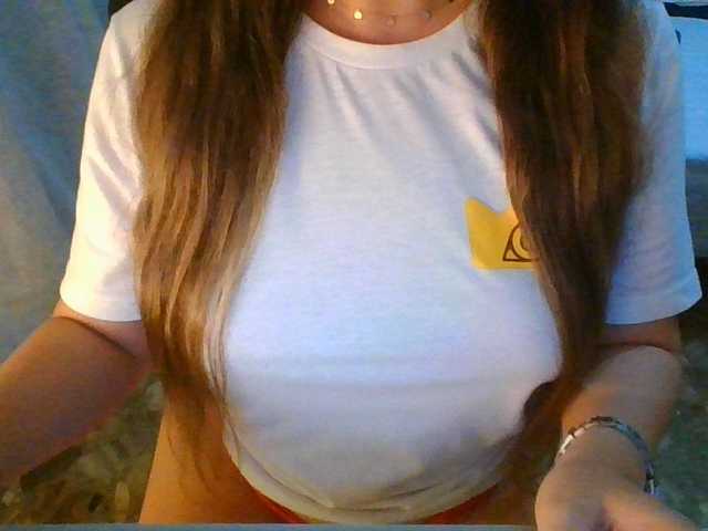 Kitty21 online show from August 12, 11:45 am