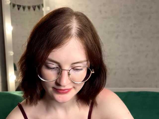 KittyNolick online show from August 9, 9:27 pm