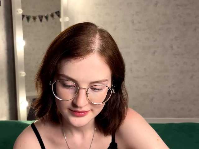 KittyNolick online show from August 12, 9:17 pm