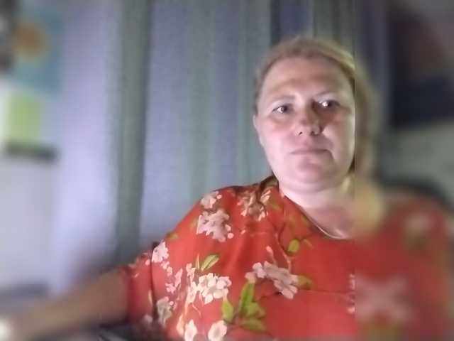 Kristina543210 online show from August 4, 8:06 pm