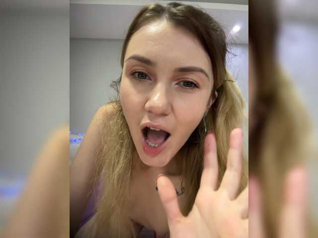 KristinaMoonx online show from July 20, 7:50 pm