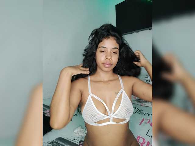 Kyra-1-1 online show from August 6, 5:56 pm