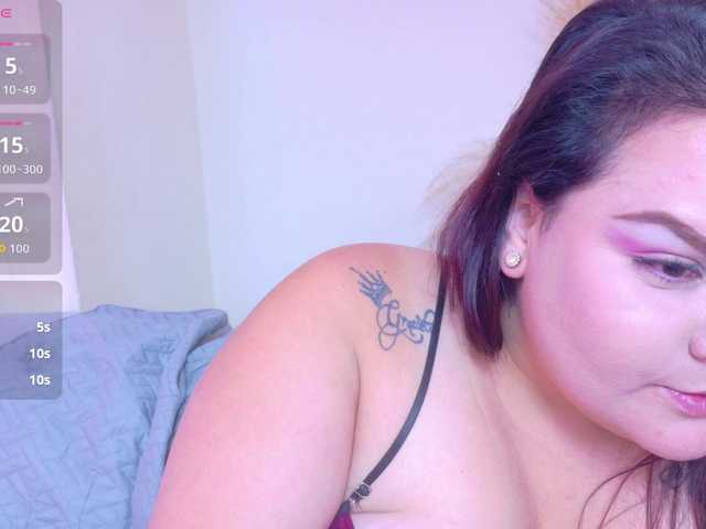 LILYBLAIR online show from August 12, 9:06 pm